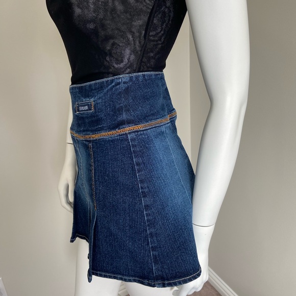 U.S. Polo Assn. skirt - Picture 3 of 9